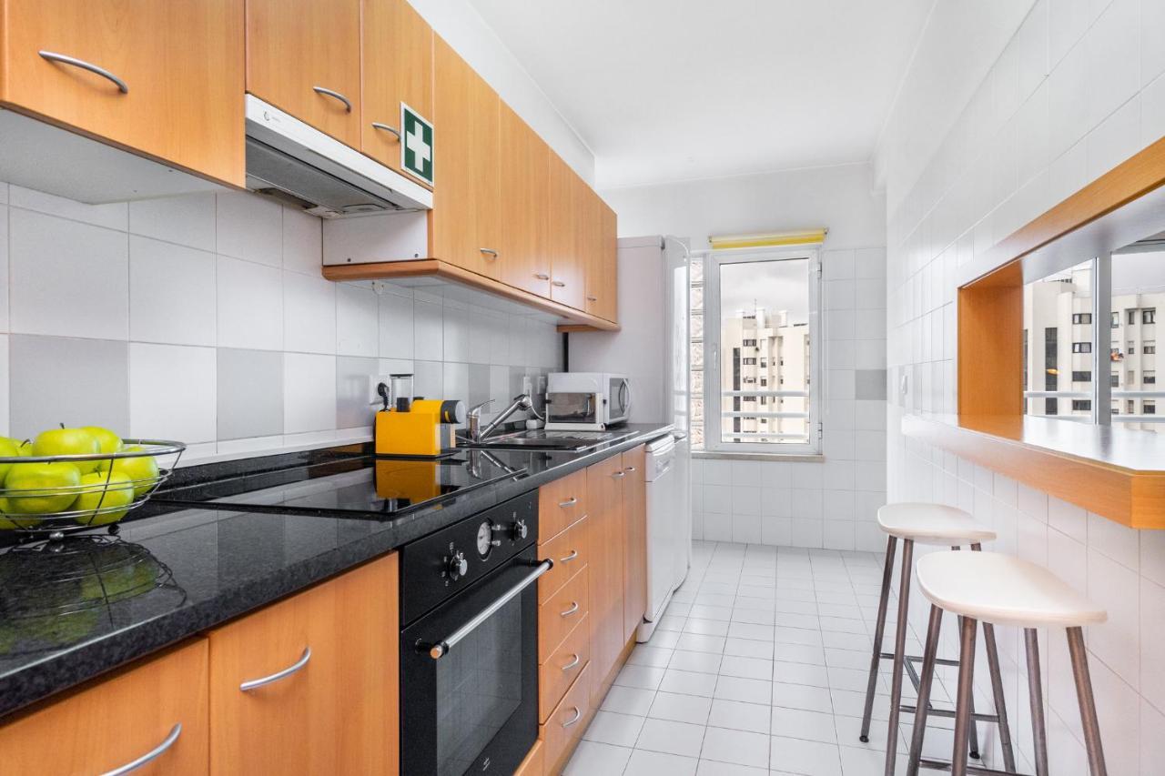 Lisboa, Cidade, Elegant Apartment With Air Cond, Free Wifi And Near Metro, By Ig Екстериор снимка